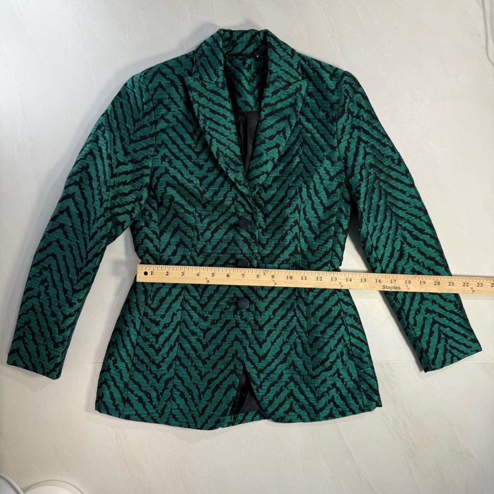 Emerald‎ Green Textured Blazer – Size 32 – Statement Zebra Jacquard Pattern - Picture 3 of 12